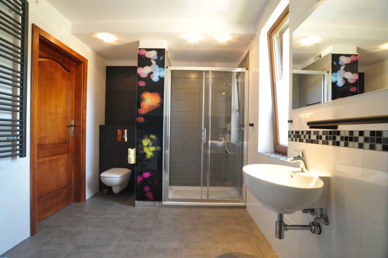 Wigwam Dom Z Basenem Na Kaszubach Villa