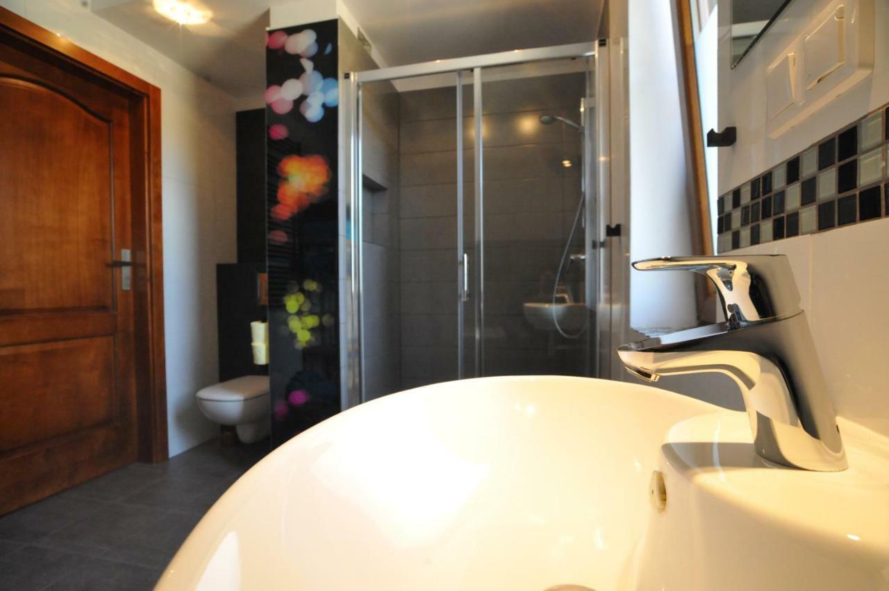 Wigwam Dom Z Basenem Na Kaszubach Villa Suleczyno